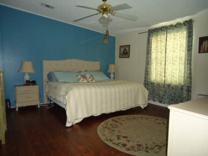 Home gallery image