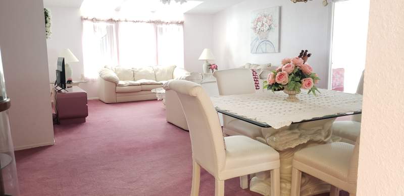 Home gallery image