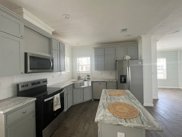 Home gallery image