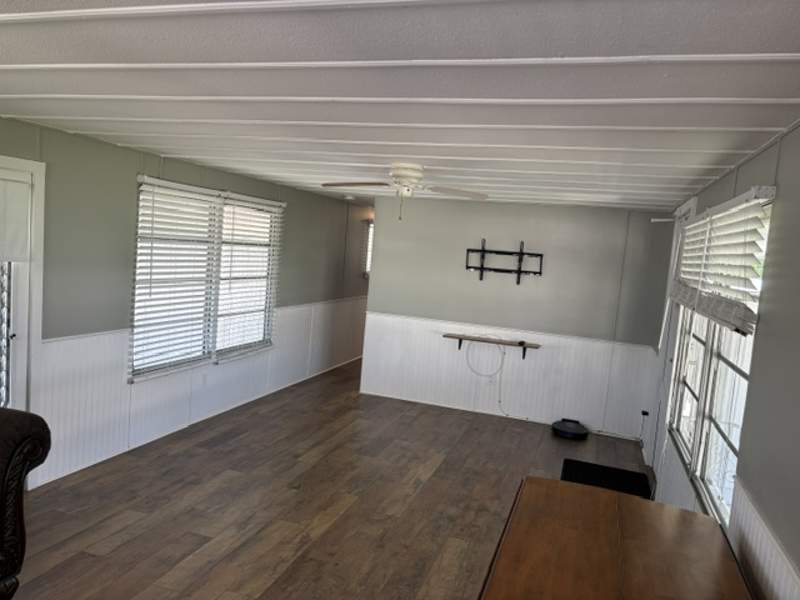 Home gallery image